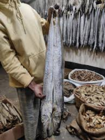 ছুড়ি শুটকি মাঝরি সাইজ (১৮-২০ পিসে ১ কেজি)